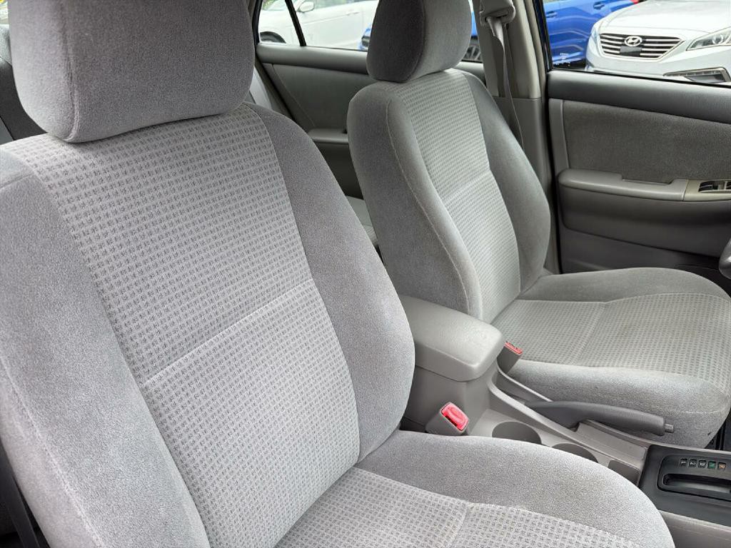 2007 Toyota Corolla Image 24