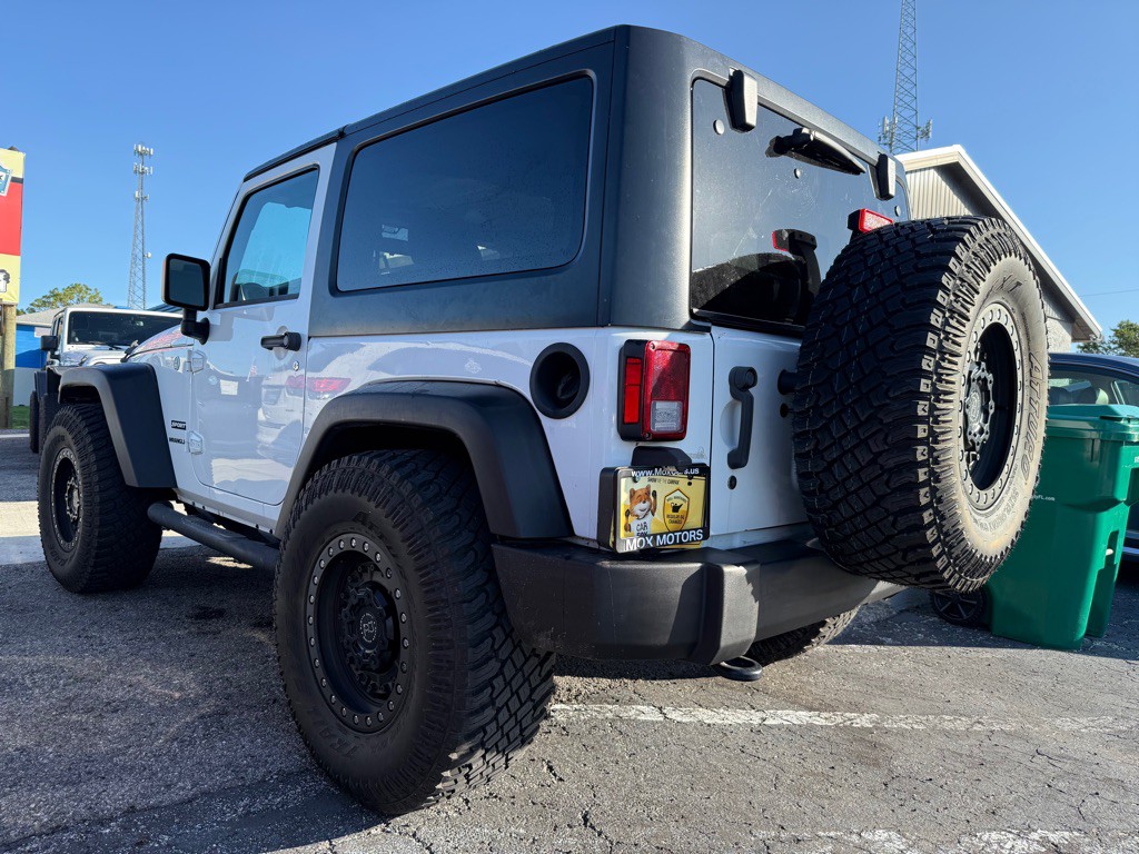 2017 Jeep Wrangler Image 21