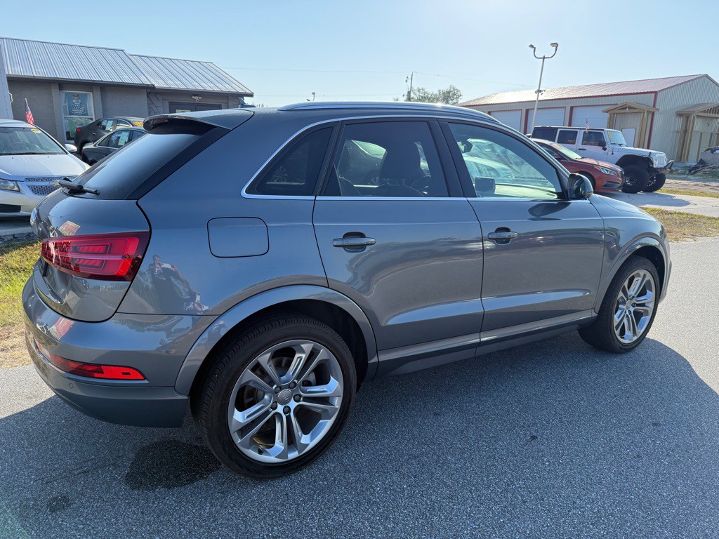 2016 Audi Q3 Image 3