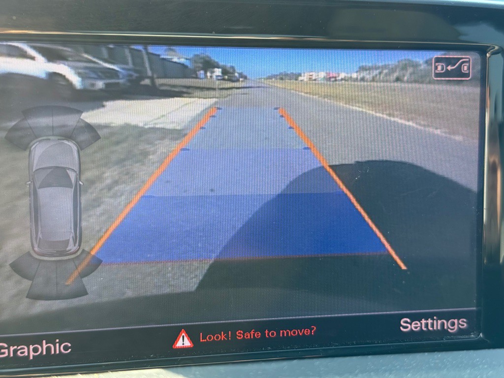 2016 Audi Q3 Image 27