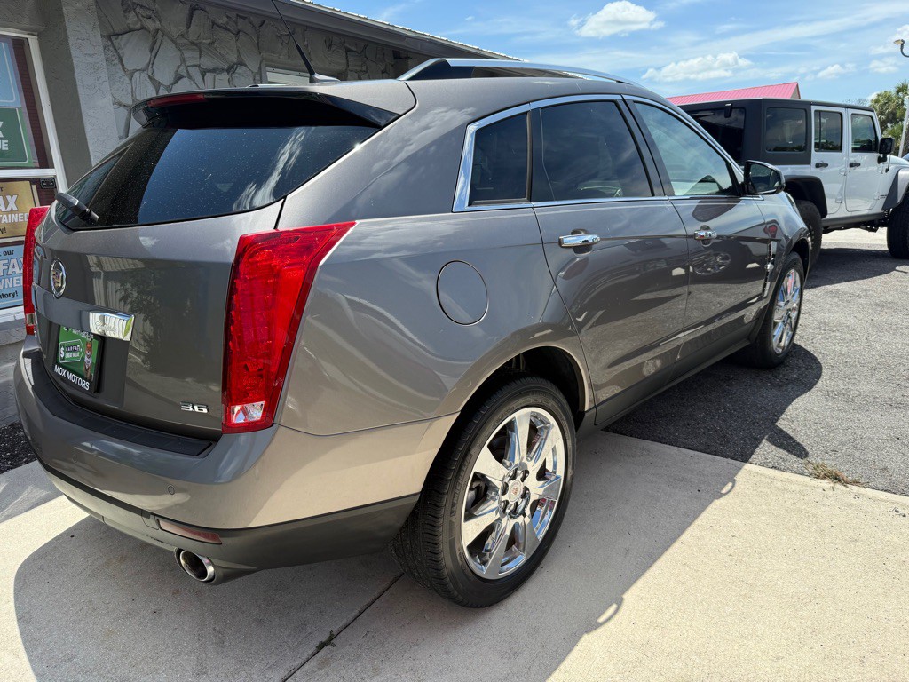 2012 Cadillac SRX Image 4