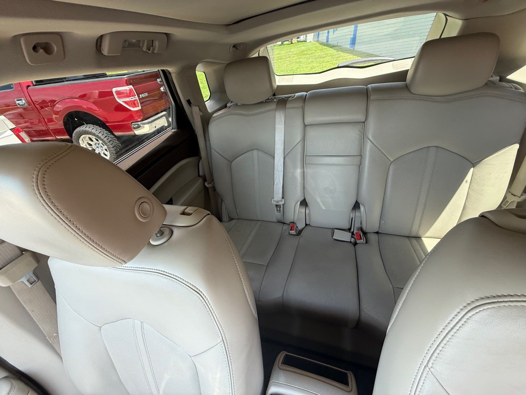 2012 Cadillac SRX Image 18