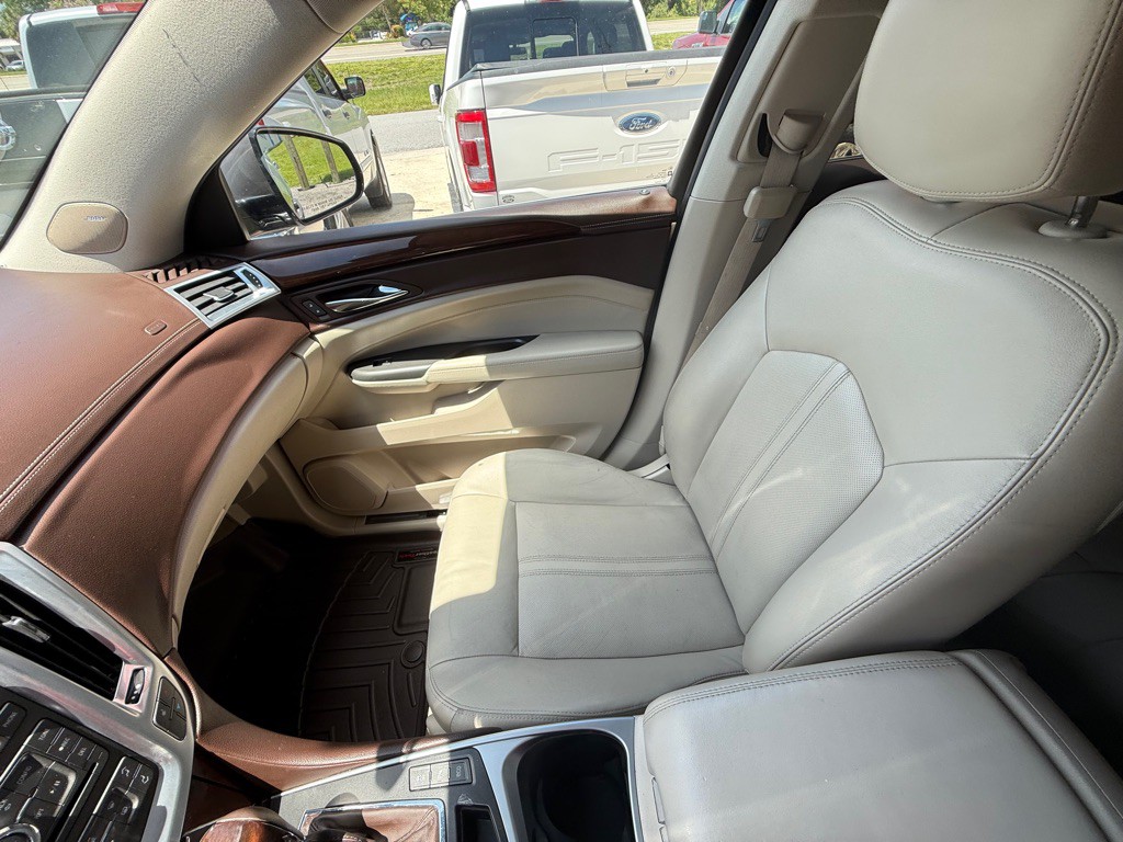 2012 Cadillac SRX Image 19