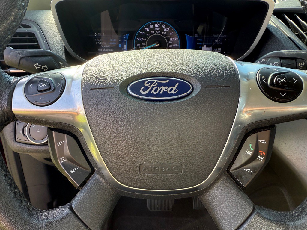 2017 Ford C-Max Image 14