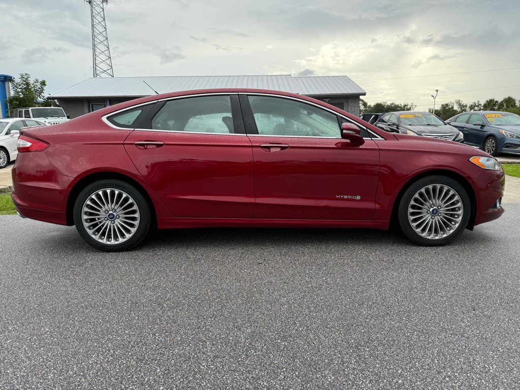 2013 Ford Fusion Image 2