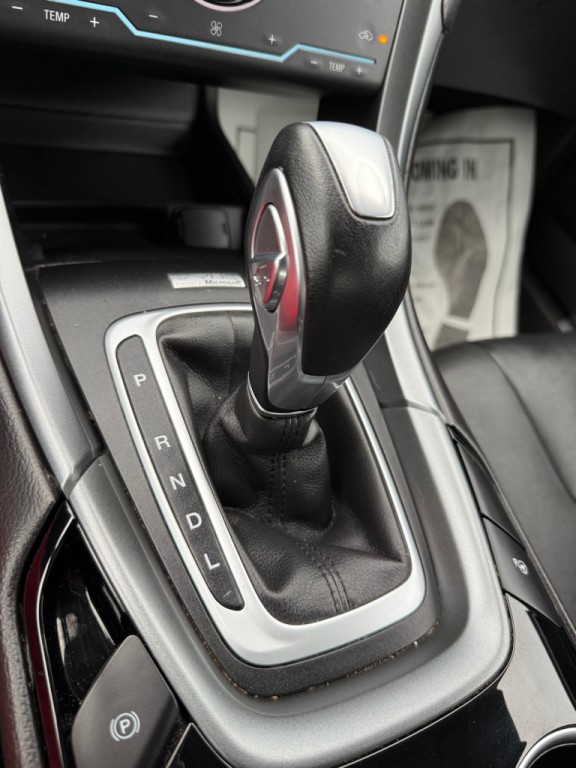 2013 Ford Fusion Image 19