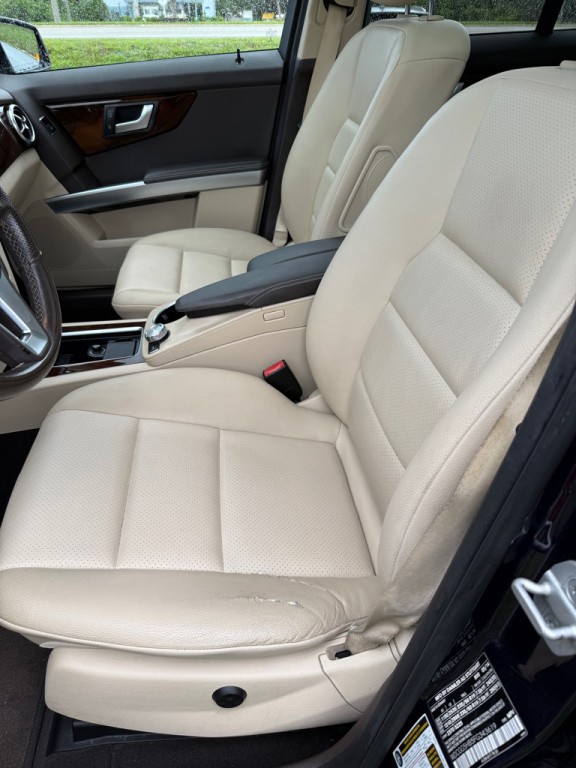2015 Mercedes-Benz GLK-Class Image 11