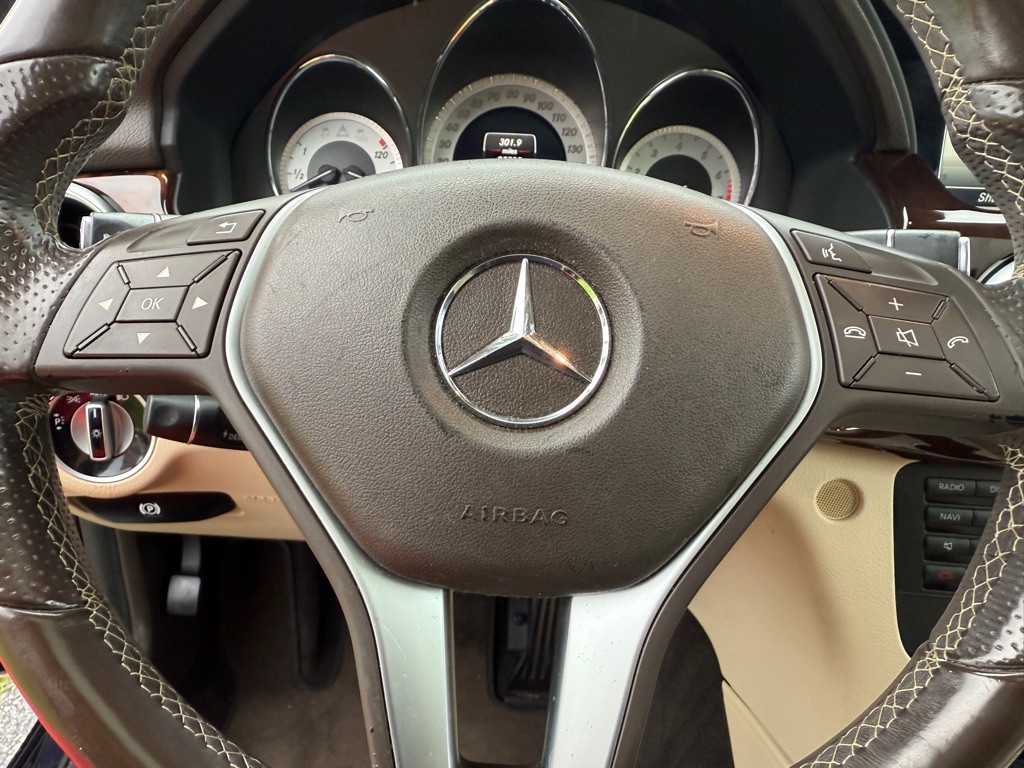 2015 Mercedes-Benz GLK-Class Image 18