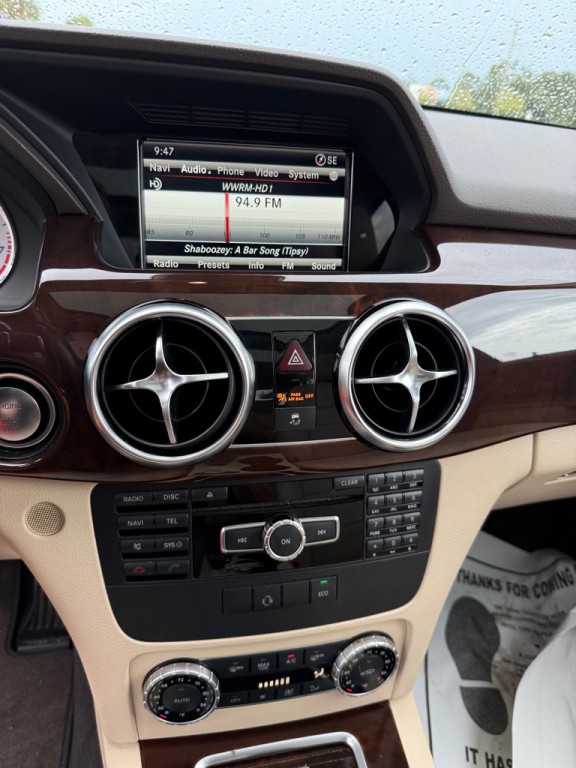 2015 Mercedes-Benz GLK-Class Image 21