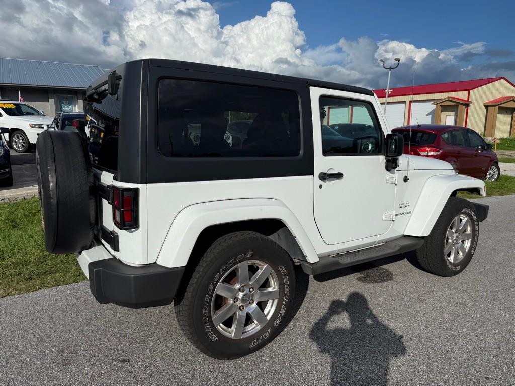 2016 Jeep Wrangler Image 3