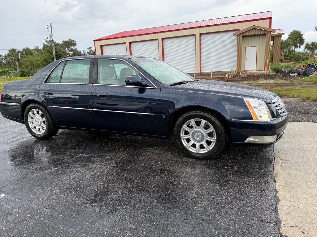2008 Cadillac DTS Image 7