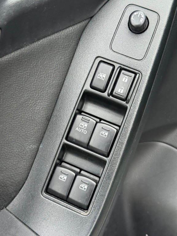 2015 Subaru Forester Image 8