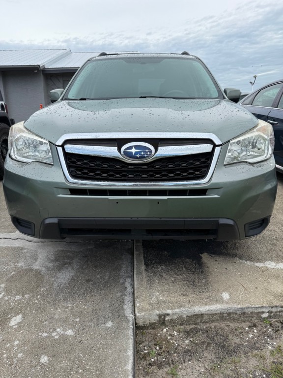 2015 Subaru Forester Image 16