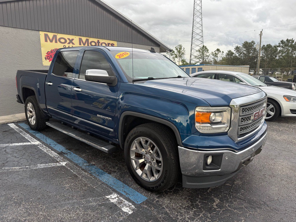 2015 GMC Sierra Image 1