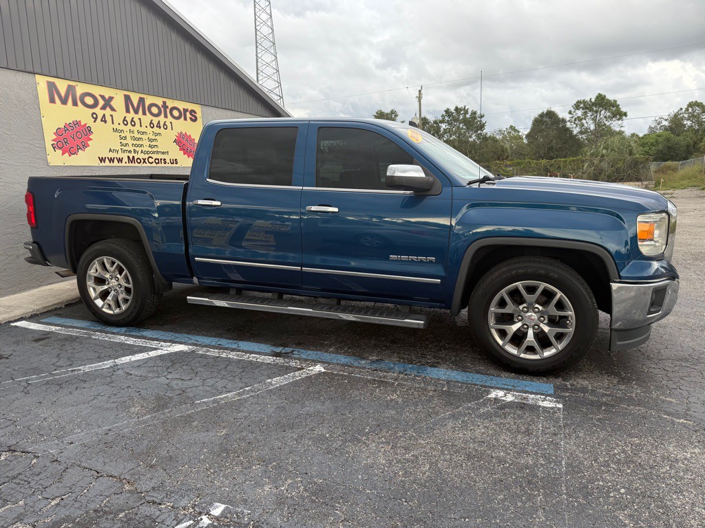 2015 GMC Sierra Image 2