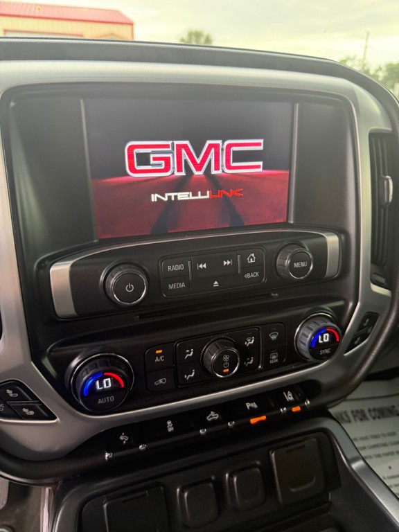 2015 GMC Sierra Image 13