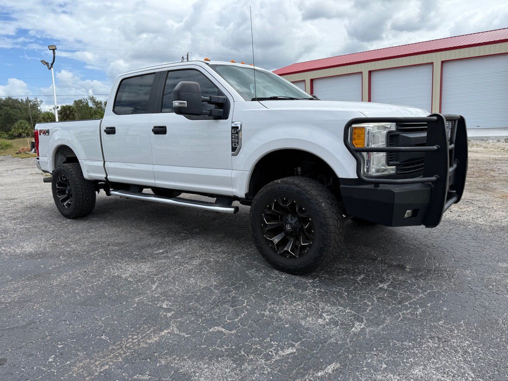 2017 Ford F-250 Image 7