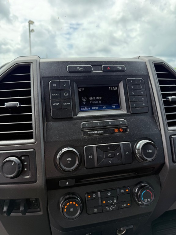 2017 Ford F-250 Image 9