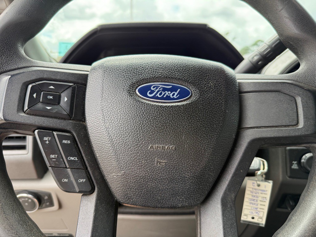 2017 Ford F-250 Image 10