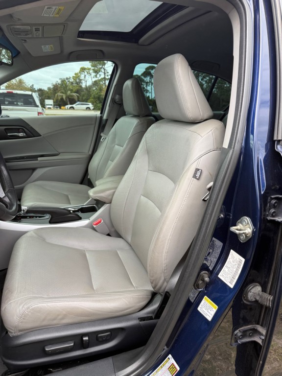 2013 Honda Accord Image 9