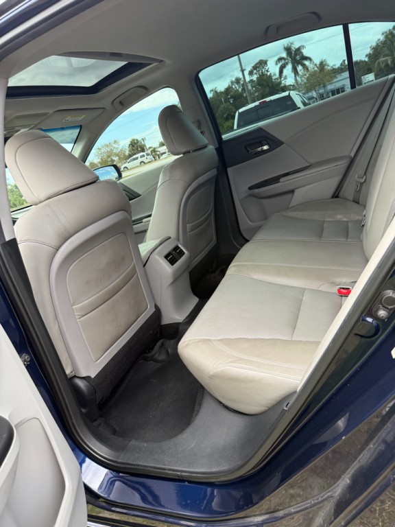 2013 Honda Accord Image 11
