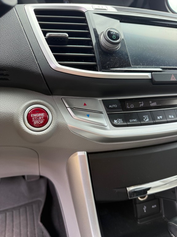 2013 Honda Accord Image 13