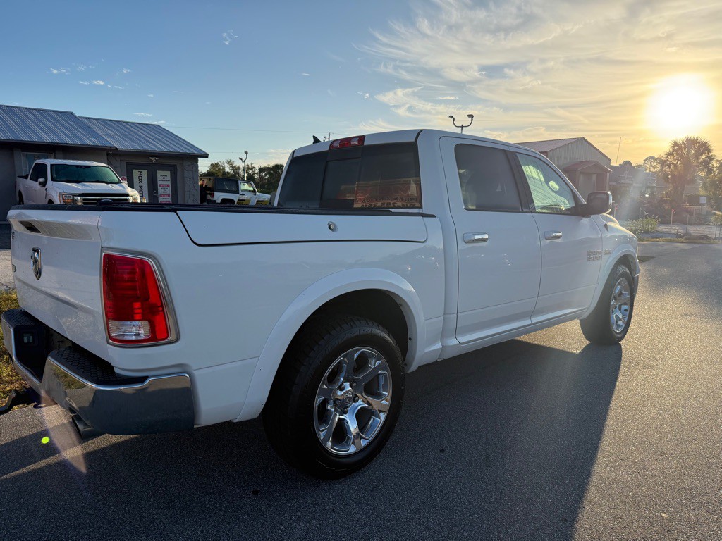 2017 RAM 1500 Image 3