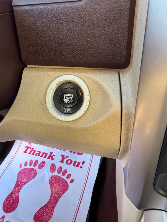 2017 RAM 1500 Image 32