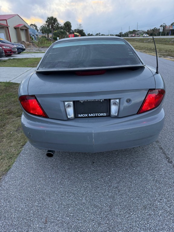2005 Pontiac Firebird Image 4