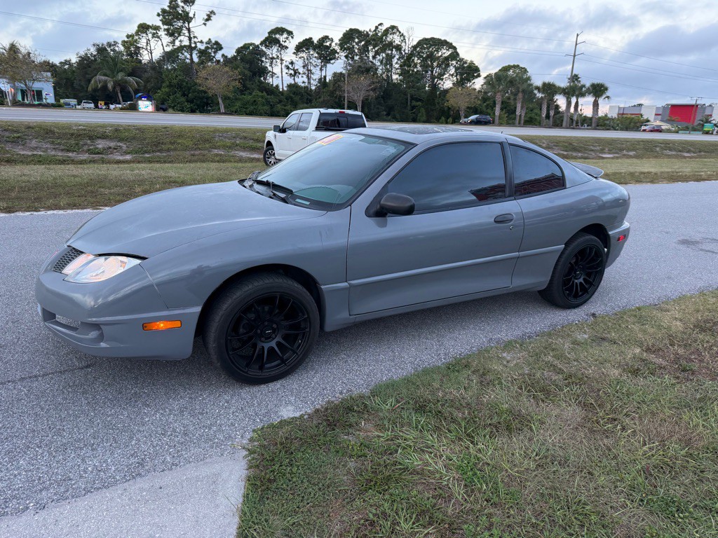 2005 Pontiac Firebird Image 7