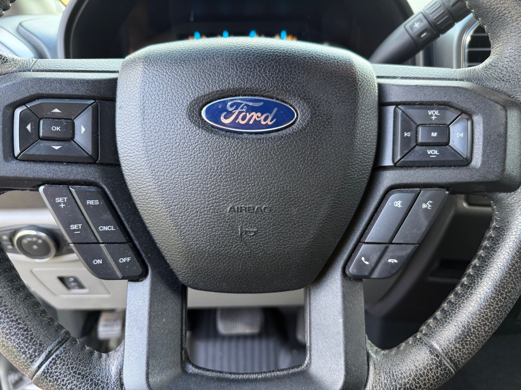 2015 Ford F-150 Image 17
