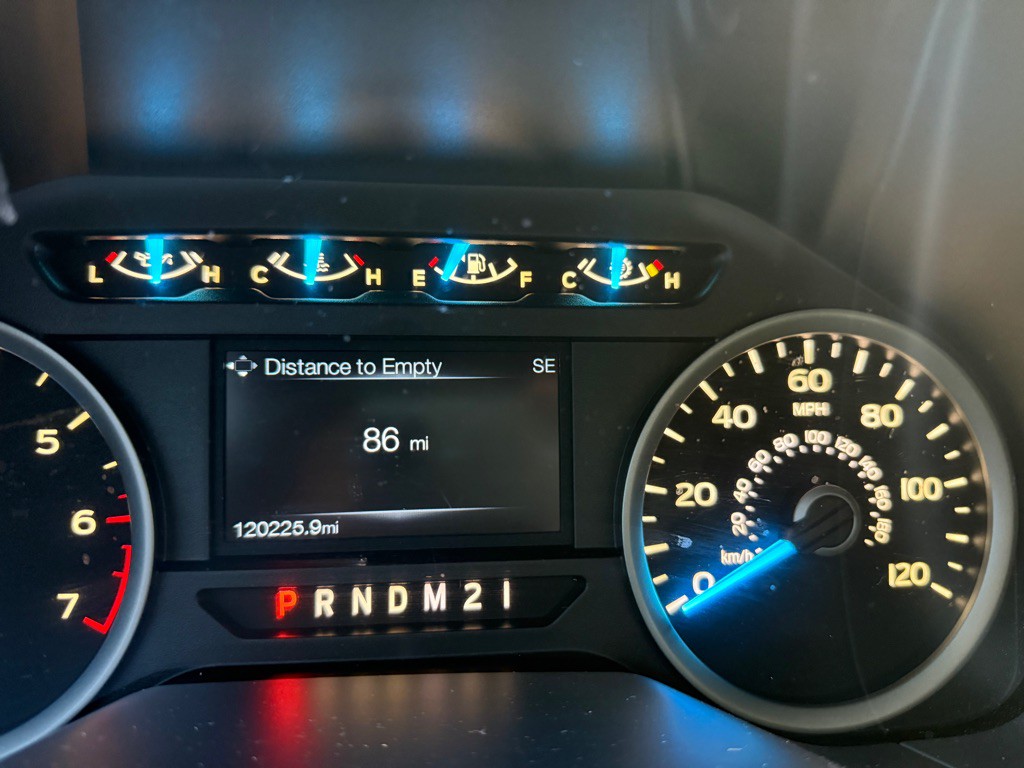 2015 Ford F-150 Image 18