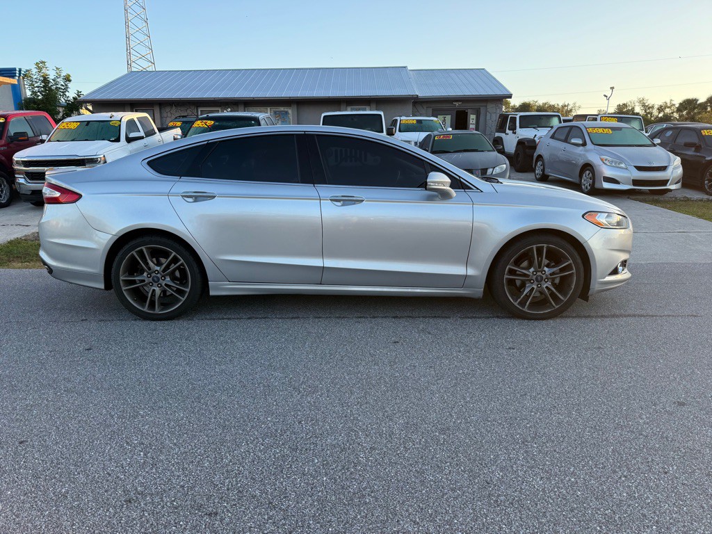 2014 Ford Fusion Image 2