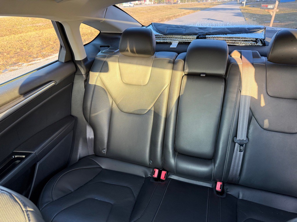 2014 Ford Fusion Image 24