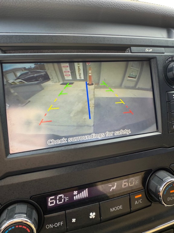 2017 Nissan Titan Image 28