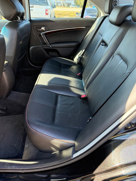 2012 Lincoln MKZ Image 14