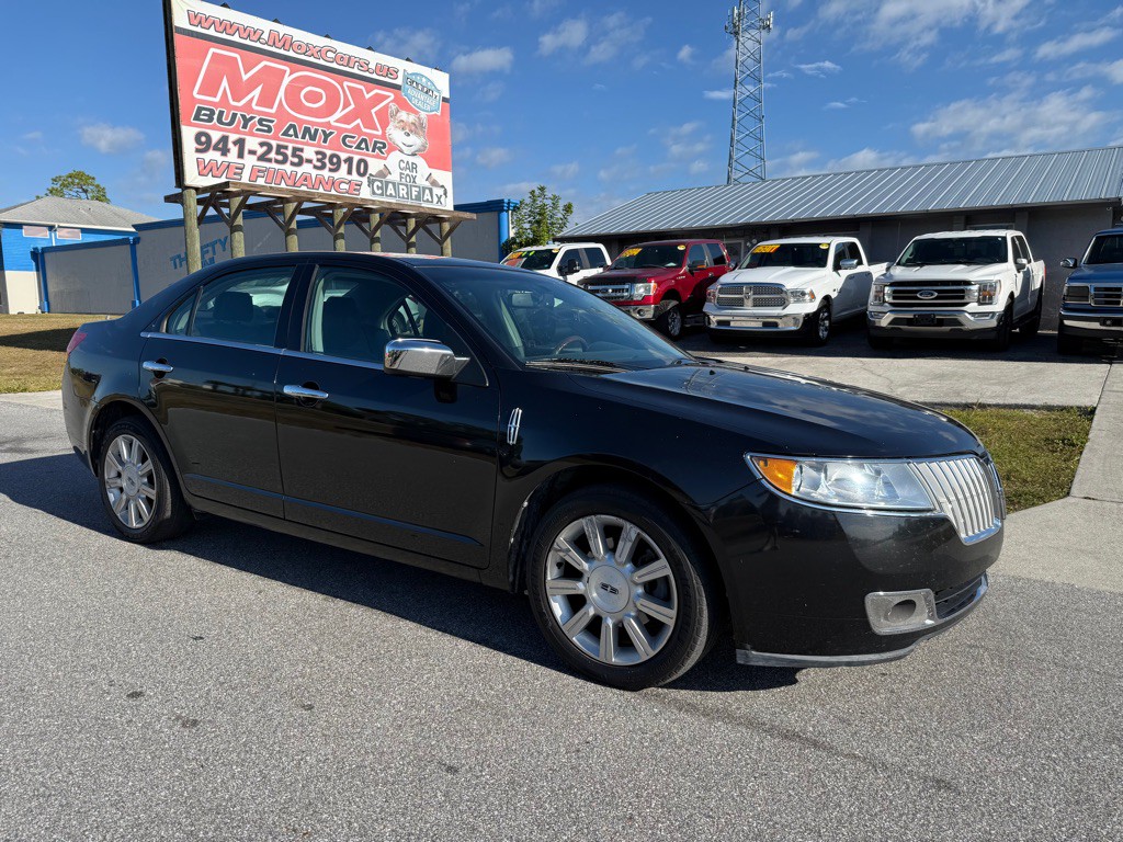 2012 Lincoln MKZ Image 1