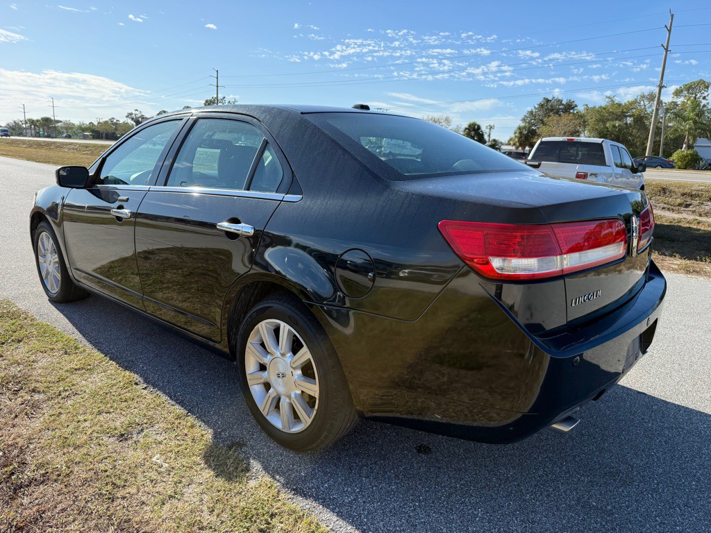 2012 Lincoln MKZ Image 5
