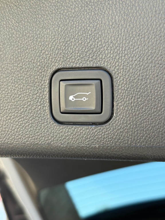 2015 Cadillac SRX Image 13