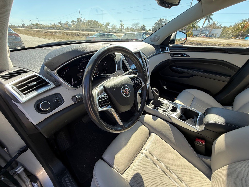 2015 Cadillac SRX Image 18