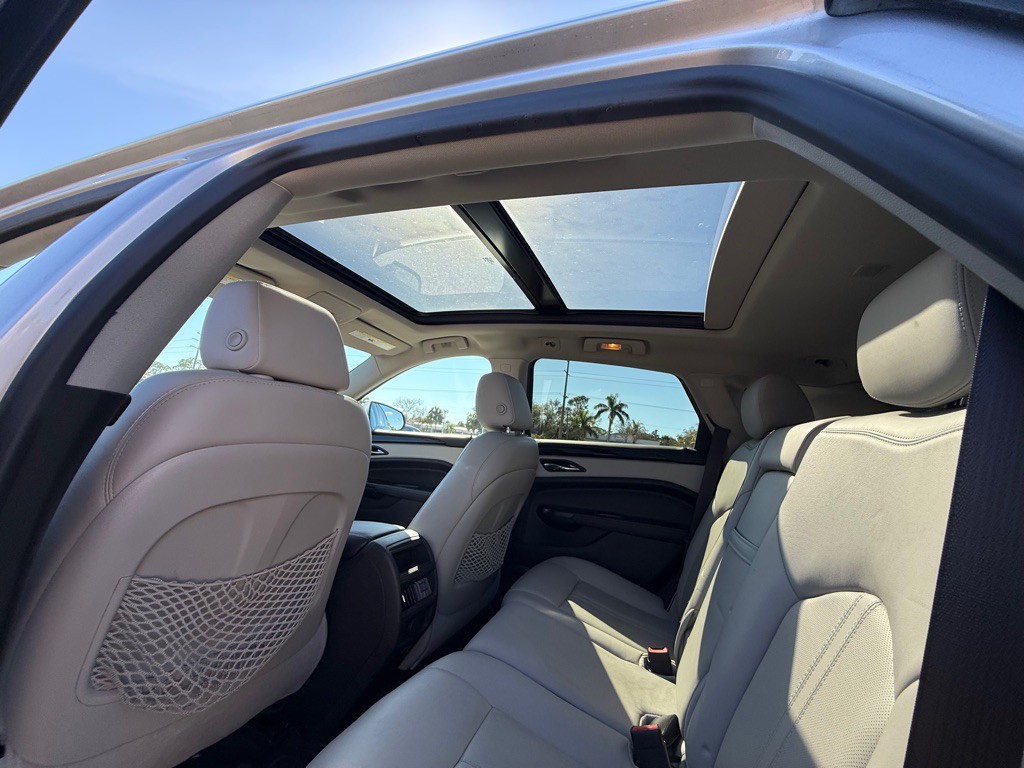 2015 Cadillac SRX Image 19