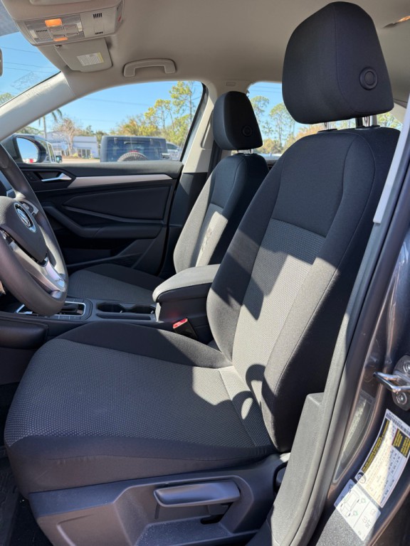 2021 Volkswagen Jetta Image 9