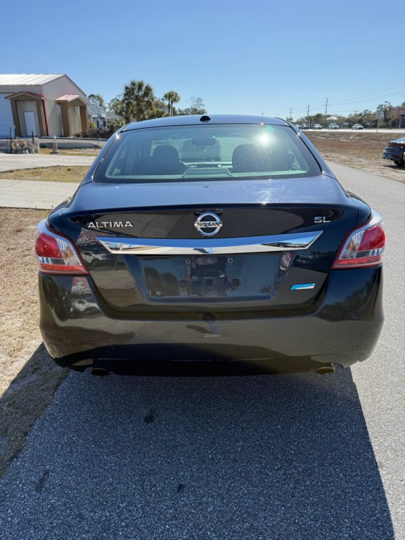 2013 Nissan Altima Image 4