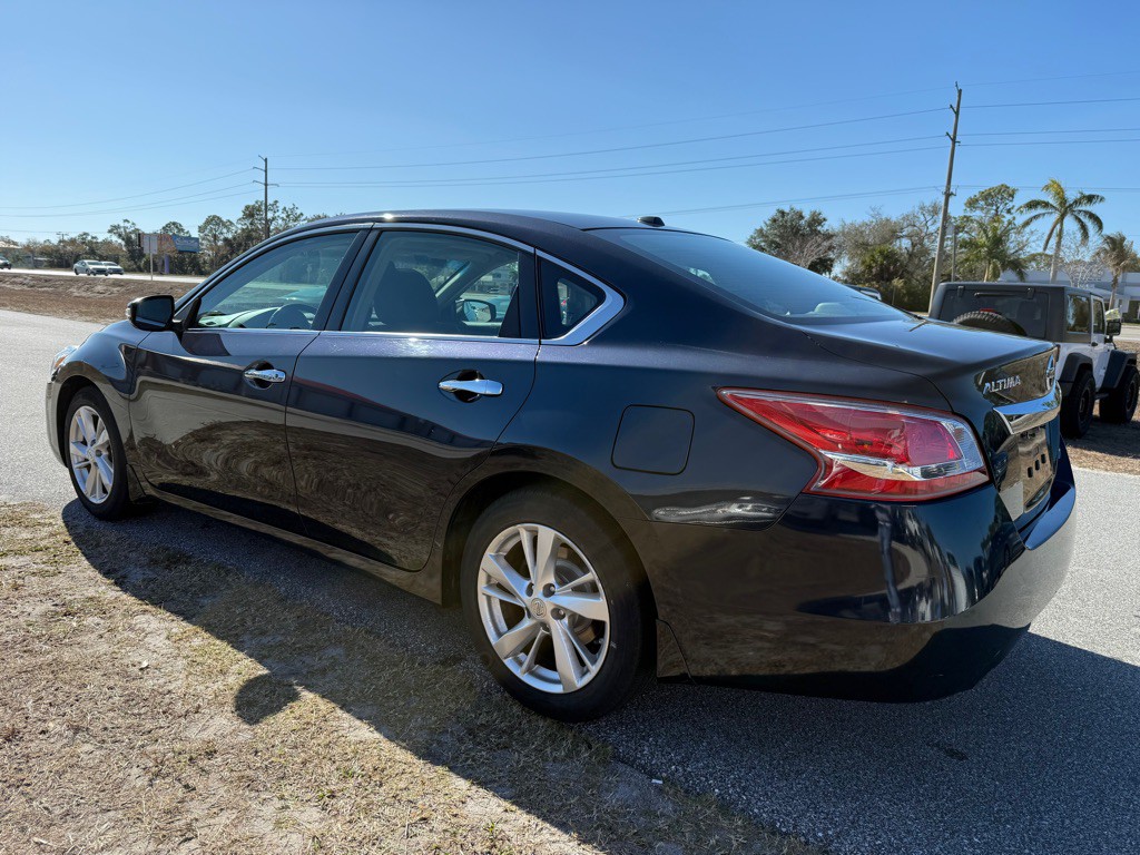 2013 Nissan Altima Image 6
