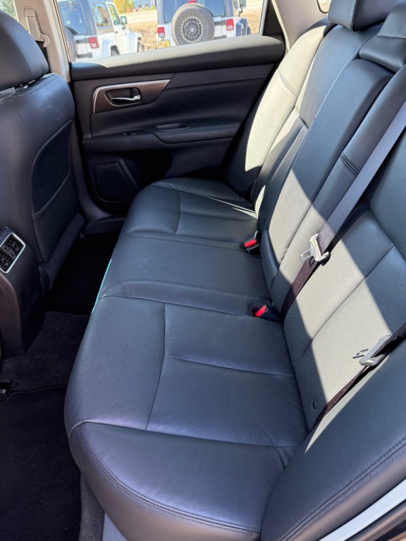 2013 Nissan Altima Image 13