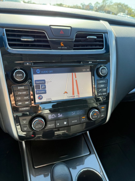 2013 Nissan Altima Image 17