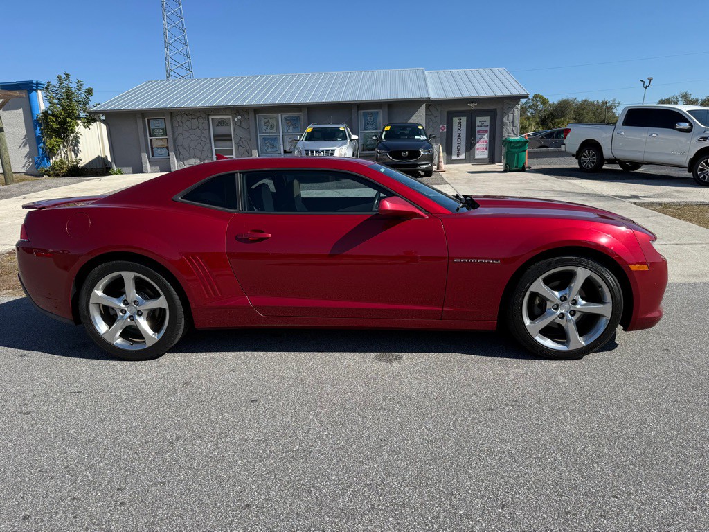 2015 Chevrolet Camaro Image 2