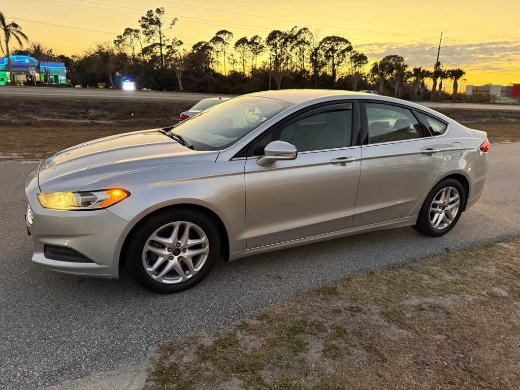 2016 Ford Fusion Image 7