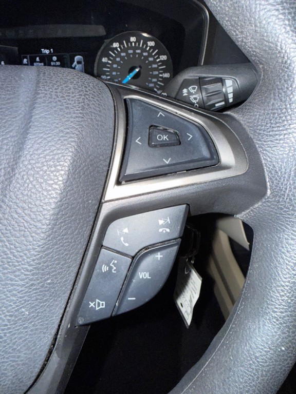 2016 Ford Fusion Image 17