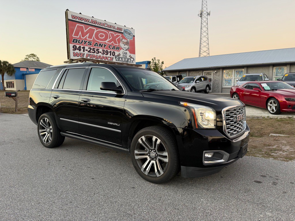 2018 GMC Yukon Image 1